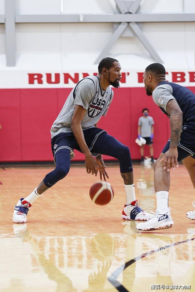 恭喜火箭队!杜兰特现身休斯顿,正式与球队开始合练,备战新赛季