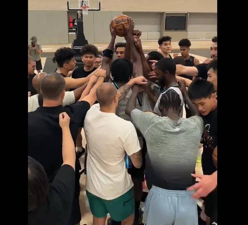 定了！伦纳德大战中国状元秀！NBA全明星加盟广州队