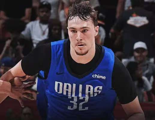 状元榜眼大战！弗拉格轰31+4，哈珀攻防一体，但14号秀马刺看走眼