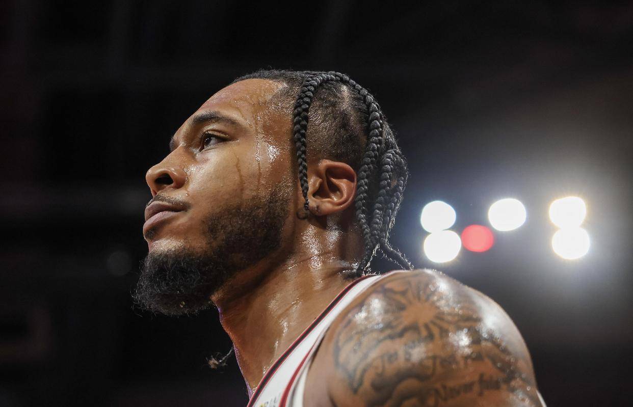 逃离火箭的惠特摩尔，在奇才捡到超级球权：NBA最狠重建故事