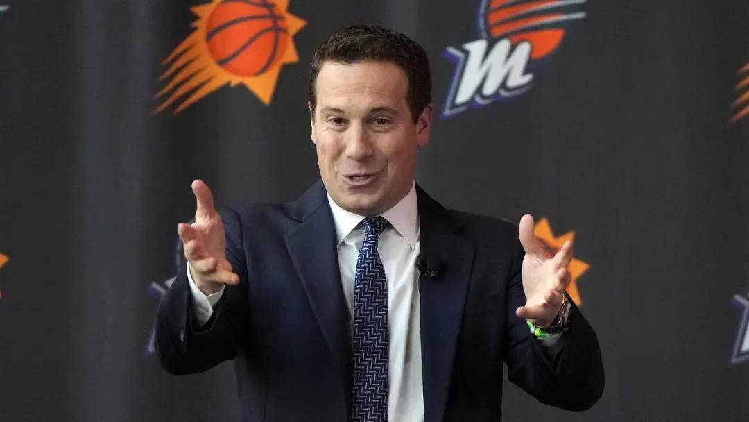 无缘附加赛!布克亲口承认!NBA最失败的三巨头