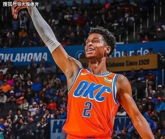 新赛季雷霆队依旧有望冲击总冠军,阵容太年轻,实力还在增强啊