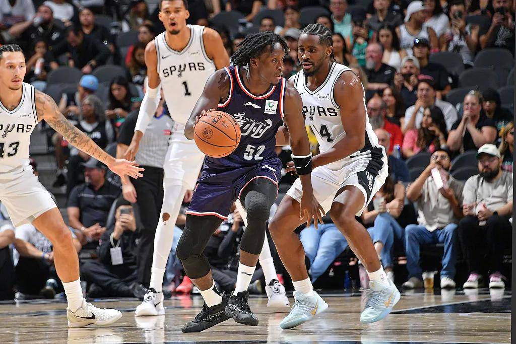 正负值-40!33岁榜眼秀!NBA生涯结束了