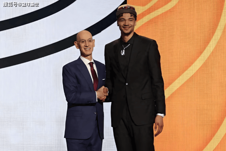 迈阿密的文班?热火新内线战力板