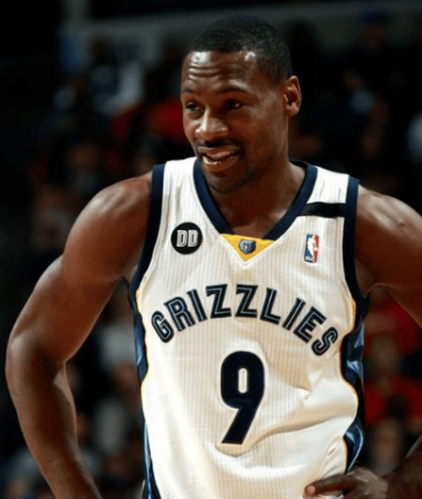 突发!现场逮捕!NBA最佳防守球员啊!活该...