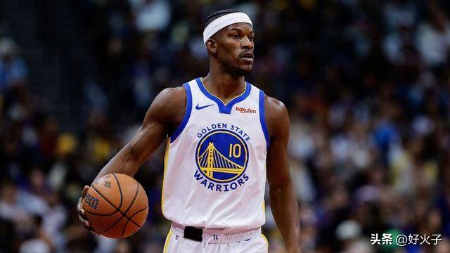 大笑(xiào)，勇士队吉米·巴特勒的新发型让斯蒂芬·库里捧腹