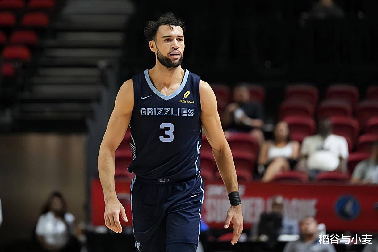 夏季联赛表现出色，灰熊签下了这位去年NBA选秀大会中的落选秀？